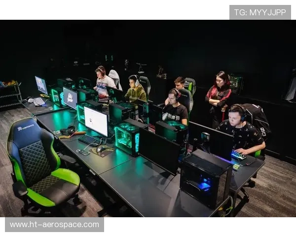 Natus Vincere绝地求生战队再创辉煌展现顶级团队协作与战术智慧 Natus Vincere绝地求生战队再创辉煌展现顶级团队协作与战术智慧