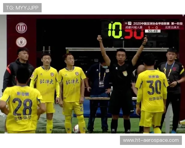 宿茂臻从绿茵场到教练席的成长历程与足球人生启示