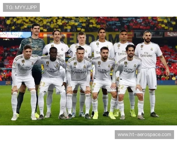 皇家马德里迎战劲敌强势对决 足球盛宴再度上演球迷热血沸腾