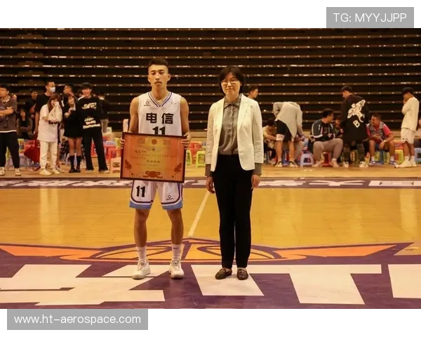 深度对话李军篮球人生的起伏与梦想追逐之路 深度对话李军篮球人生的起伏与梦想追逐之路