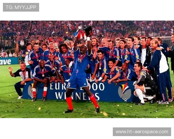 世界杯盛宴：回顾历史经典瞬间与未来发展趋势的深度剖析