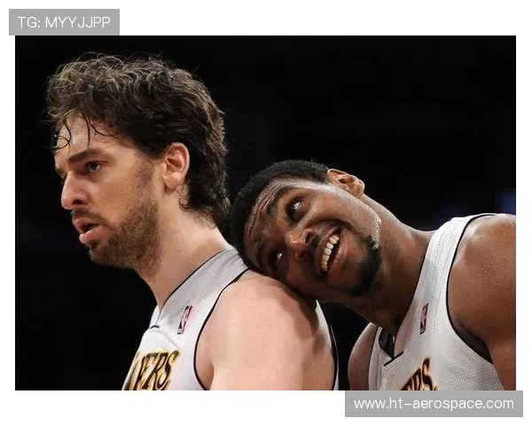 2020年曼彻斯特联与莱斯特城精彩对决回顾与分析 2020年曼彻斯特联与莱斯特城精彩对决回顾与分析