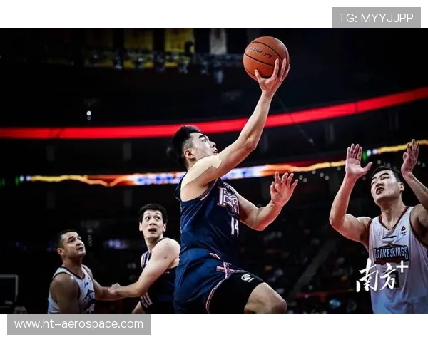 任骏飞领衔球队奋勇拼搏展现篮球精神助力赛季再创辉煌 任骏飞领衔球队奋勇拼搏展现篮球精神助力赛季再创辉煌